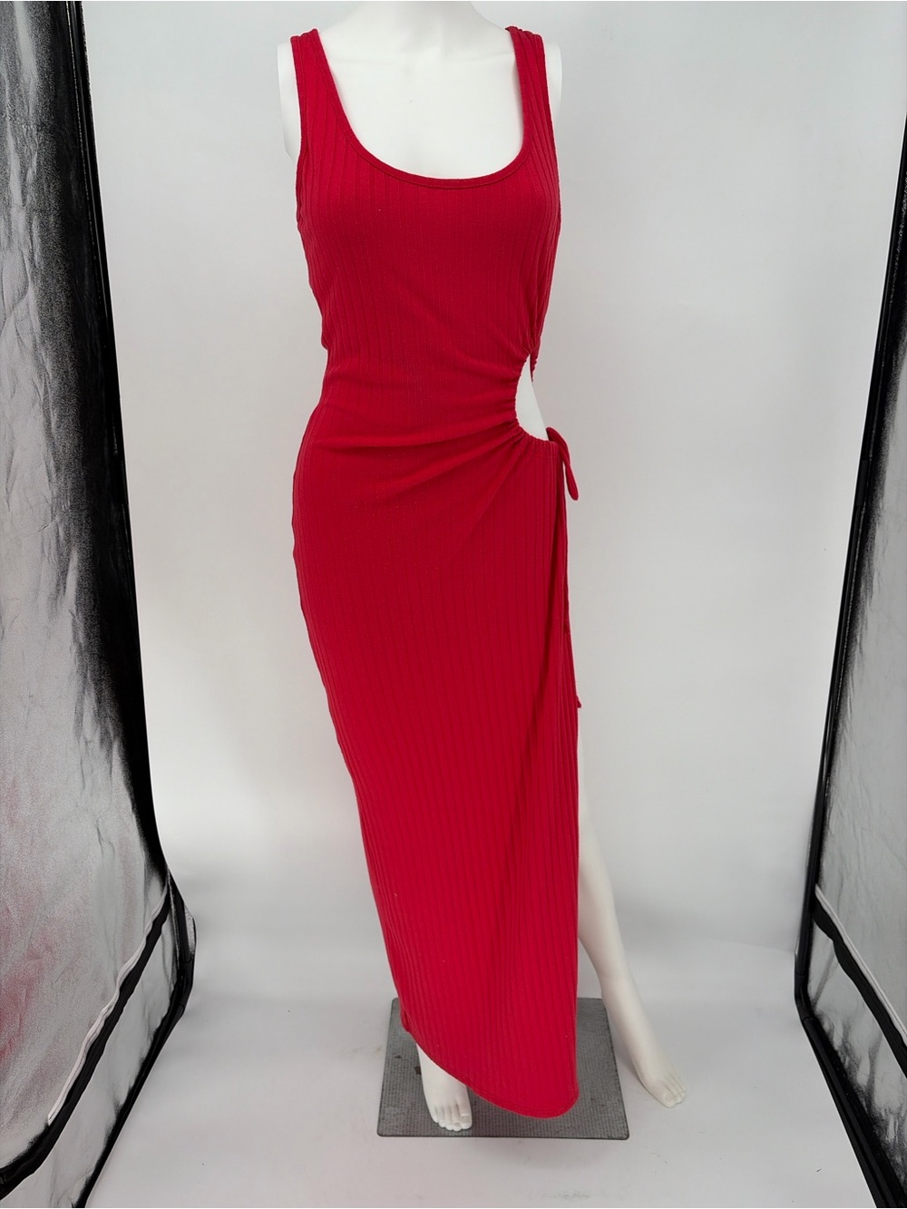 Sleeveless Red Ribbed Maxi Dress with Side Tie Cutout